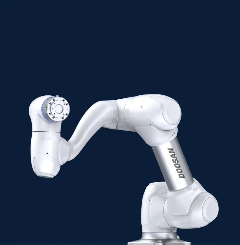 Doosan Robotics M0609 — view 2