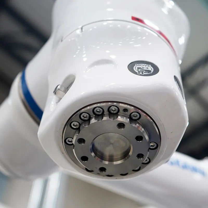 Yaskawa Motoman HC10DTP — view 3