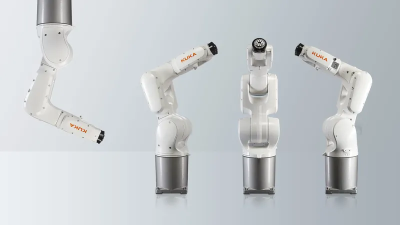 KUKA KR 10 R1100-2 (AGILUS) — view 1