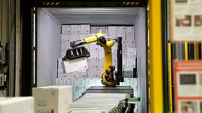 BAUHAUS Automates Goods Receiving With XYZ Robotics in Krefeld