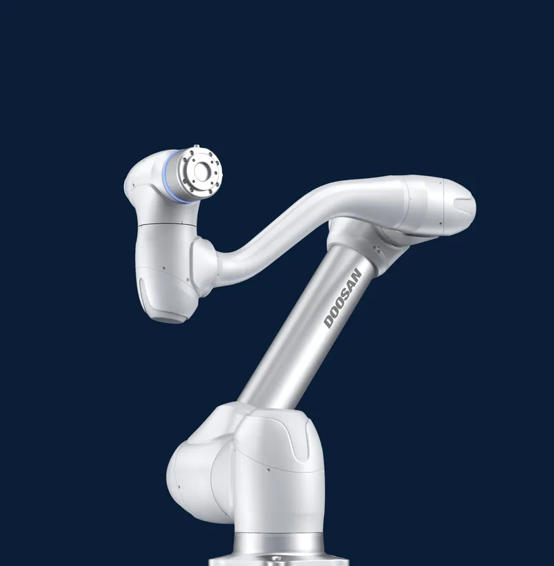 Doosan Robotics M1013 — view 1